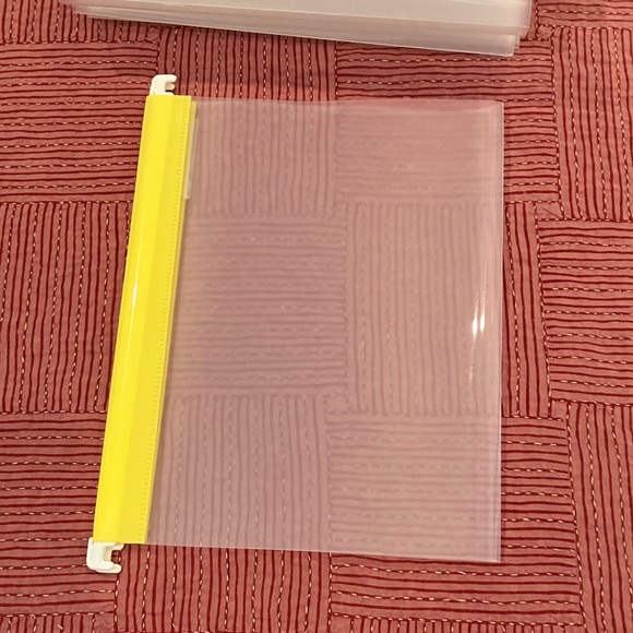 Set of 10 Colorful Hanging File letter size plastic Folders - Picture 3 of 8